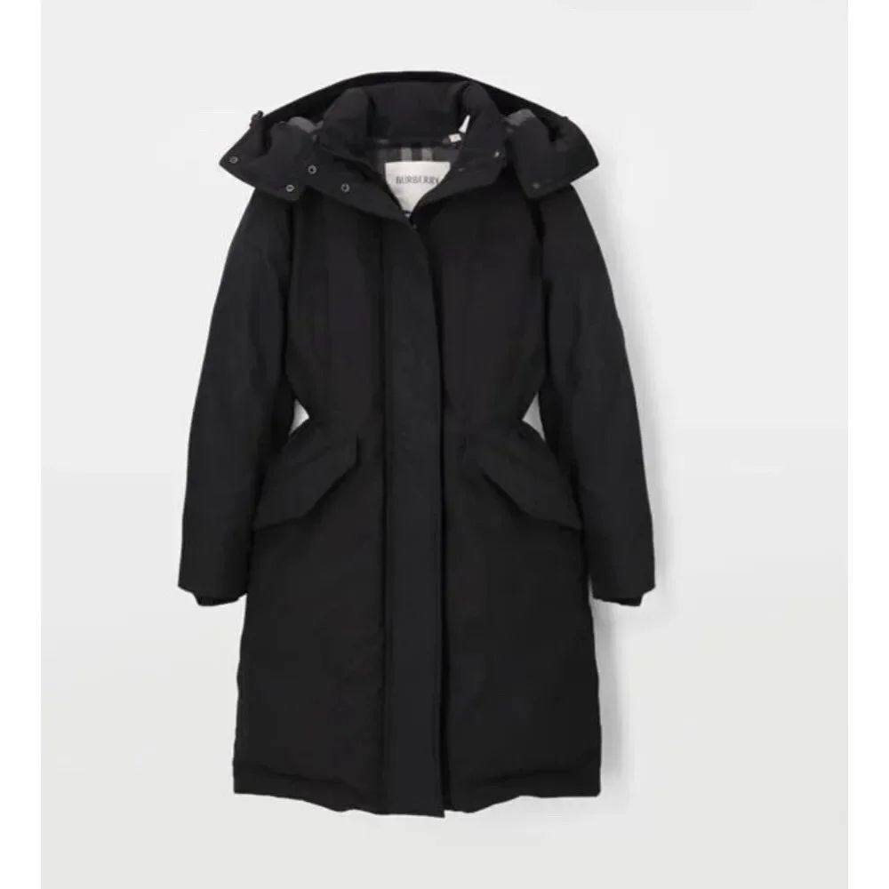 Burberry LEYBURN Women's Down Coat Size Medium